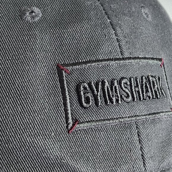 Gymshark dark gray & burgundy cap - Picture 3 of 9